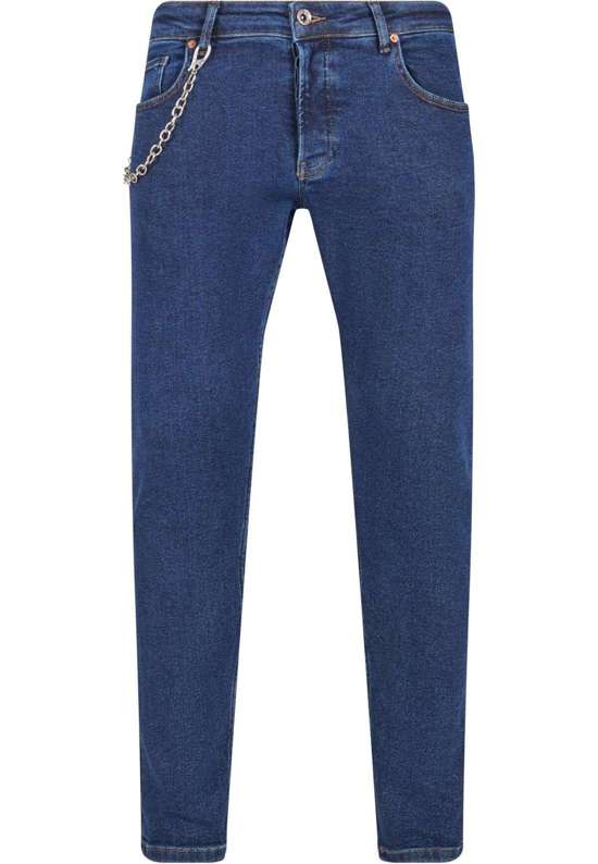 Зауженные джинсы