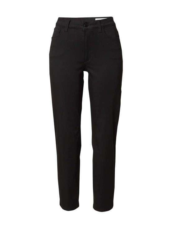 Джинсы узкого кроя