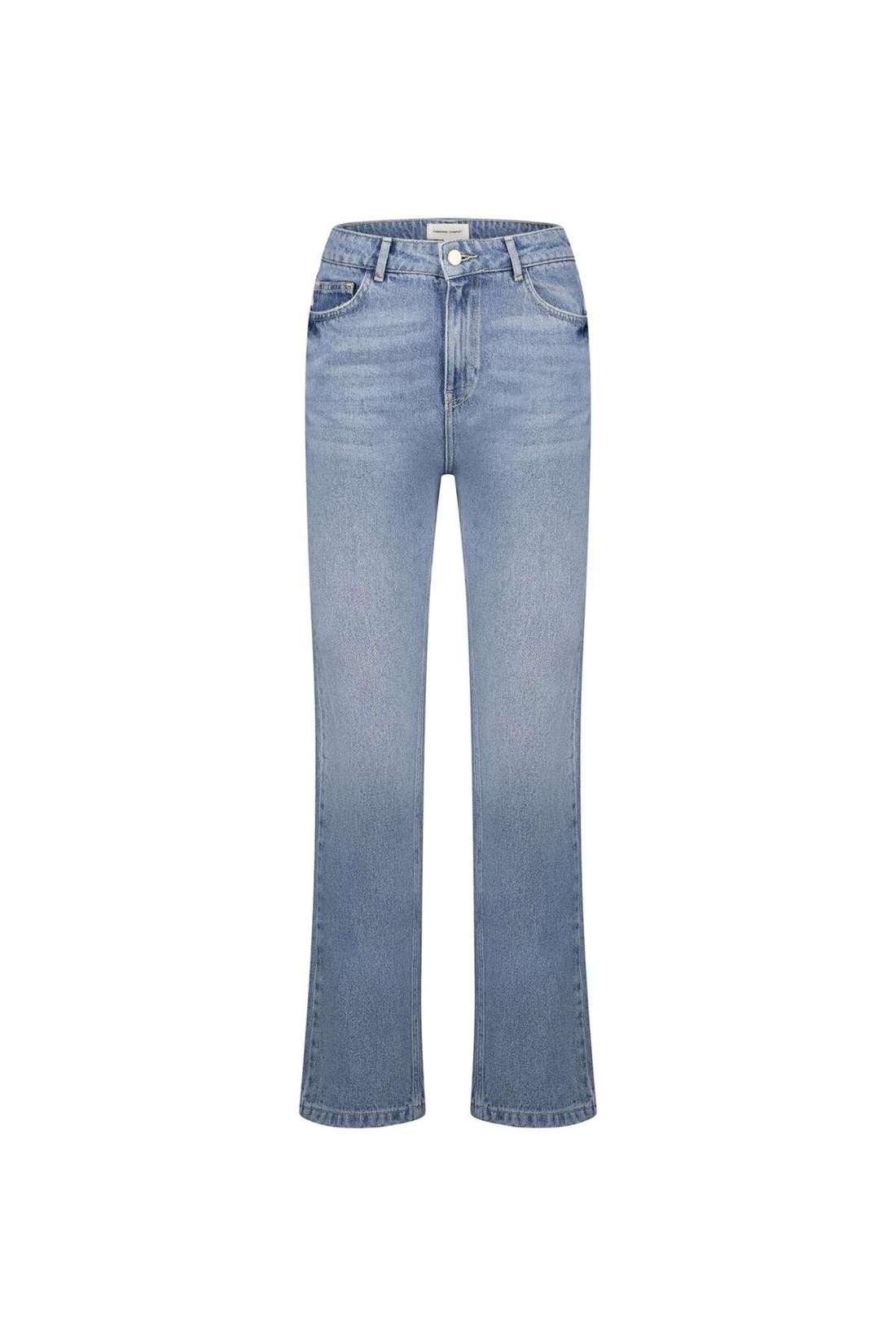 Обычные джинсы