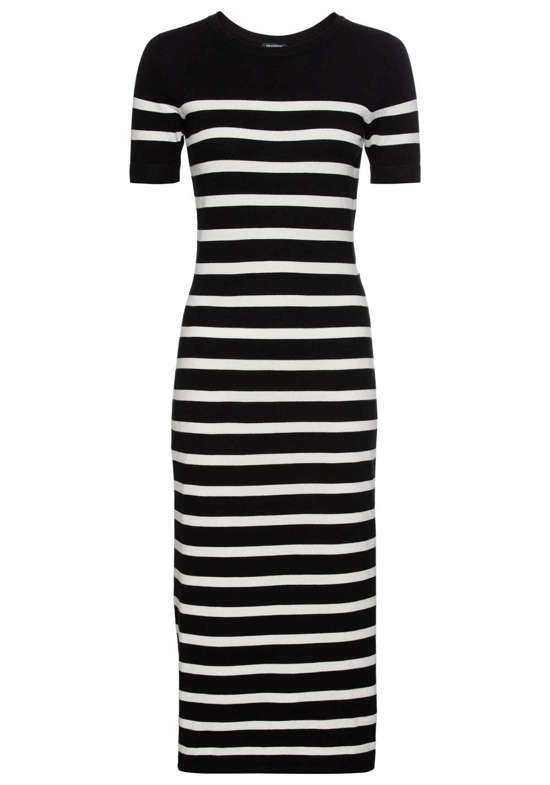 Трикотажное платье