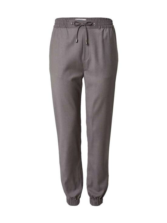 Зауженные брюки