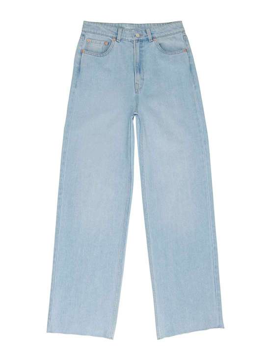 Широкие джинсы