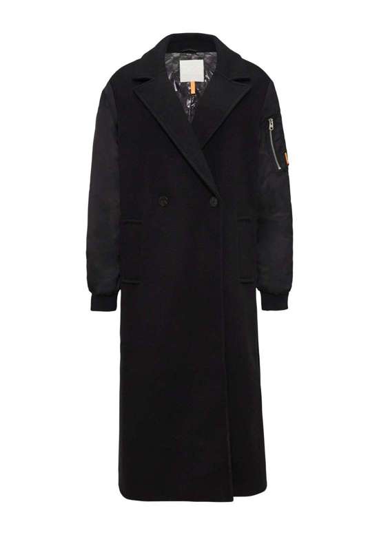 Демисезонное пальто
