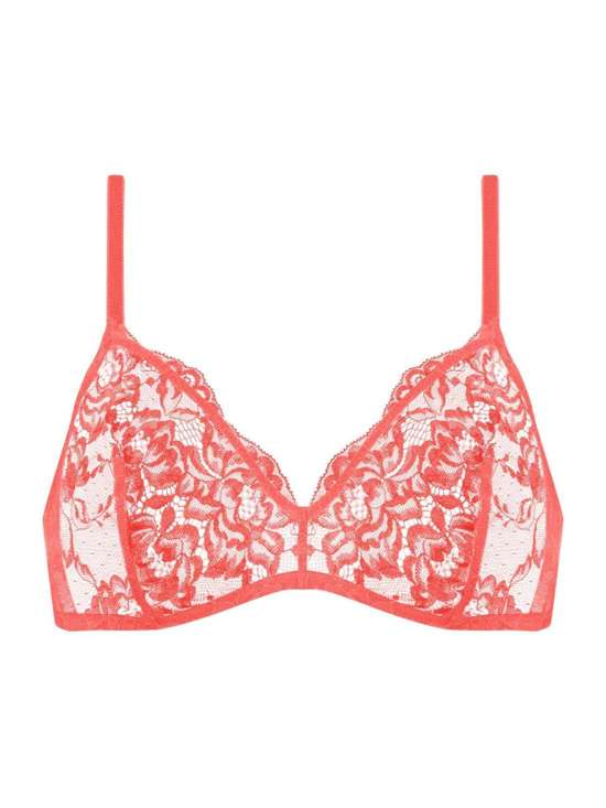 Треугольный бюстгальтер