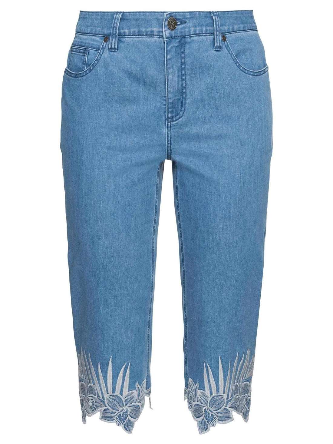 Джинсы узкого кроя