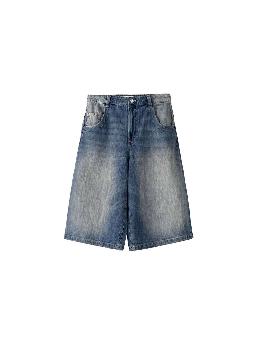 Широкие джинсы