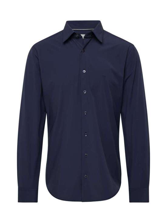 Рубашка узкого кроя