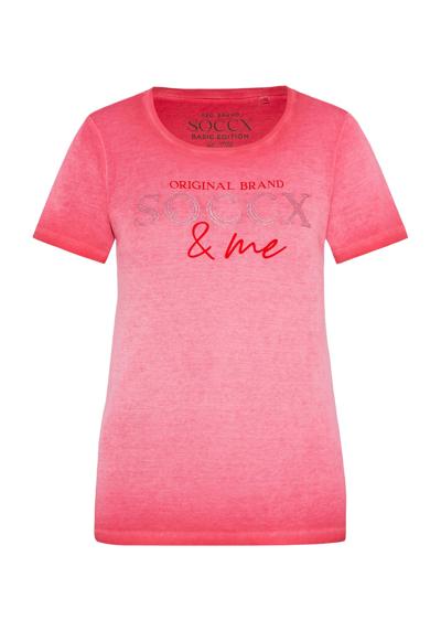 Футболка с базовым логотипом, окрашенная маслом