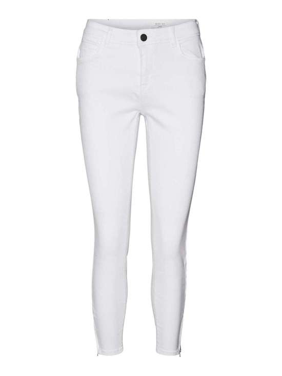 Узкие джинсы