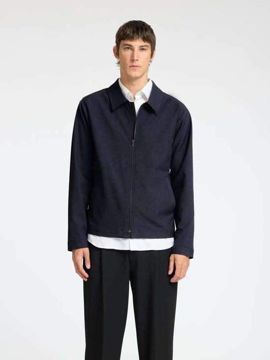 Всесезонная куртка