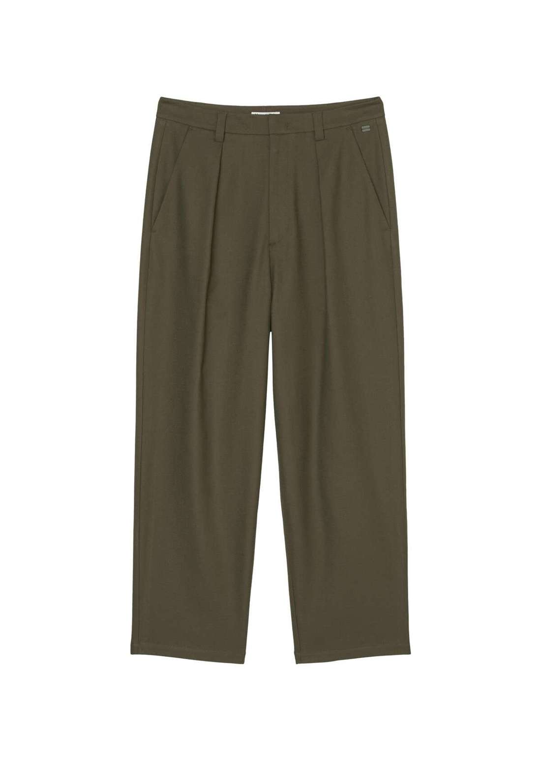 Брюки свободного кроя со складками