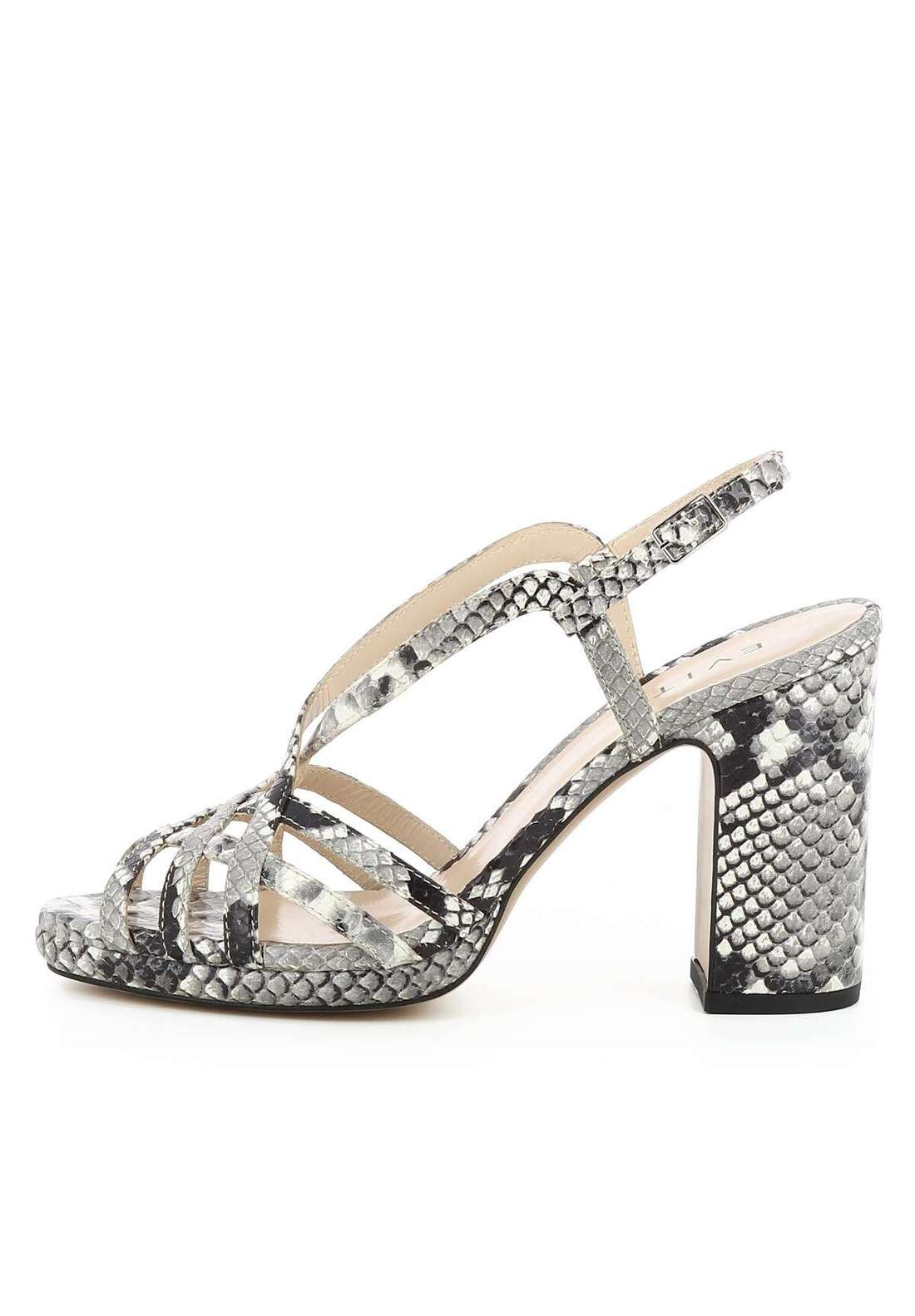 Женские сандалии