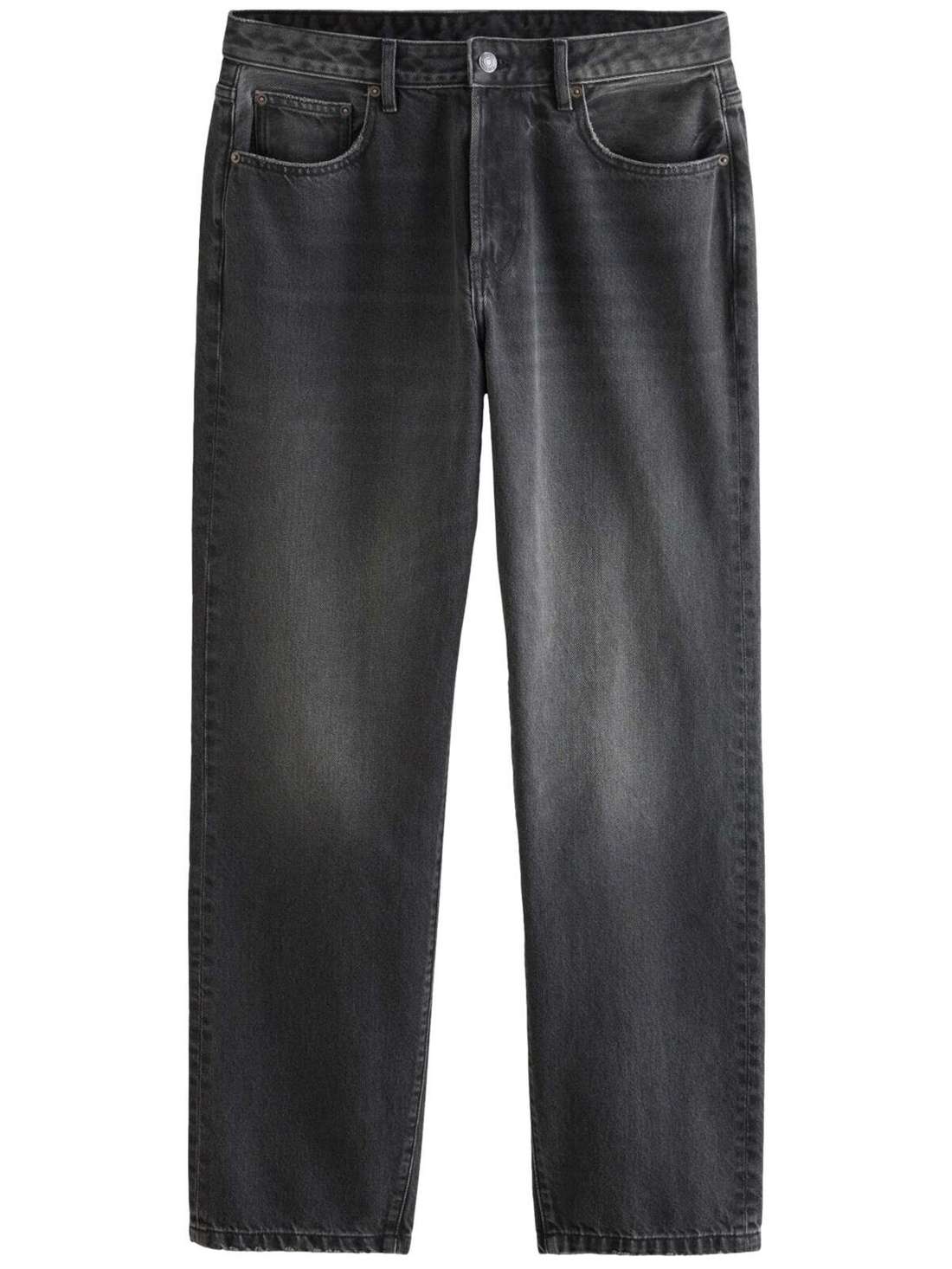 Обычные джинсы