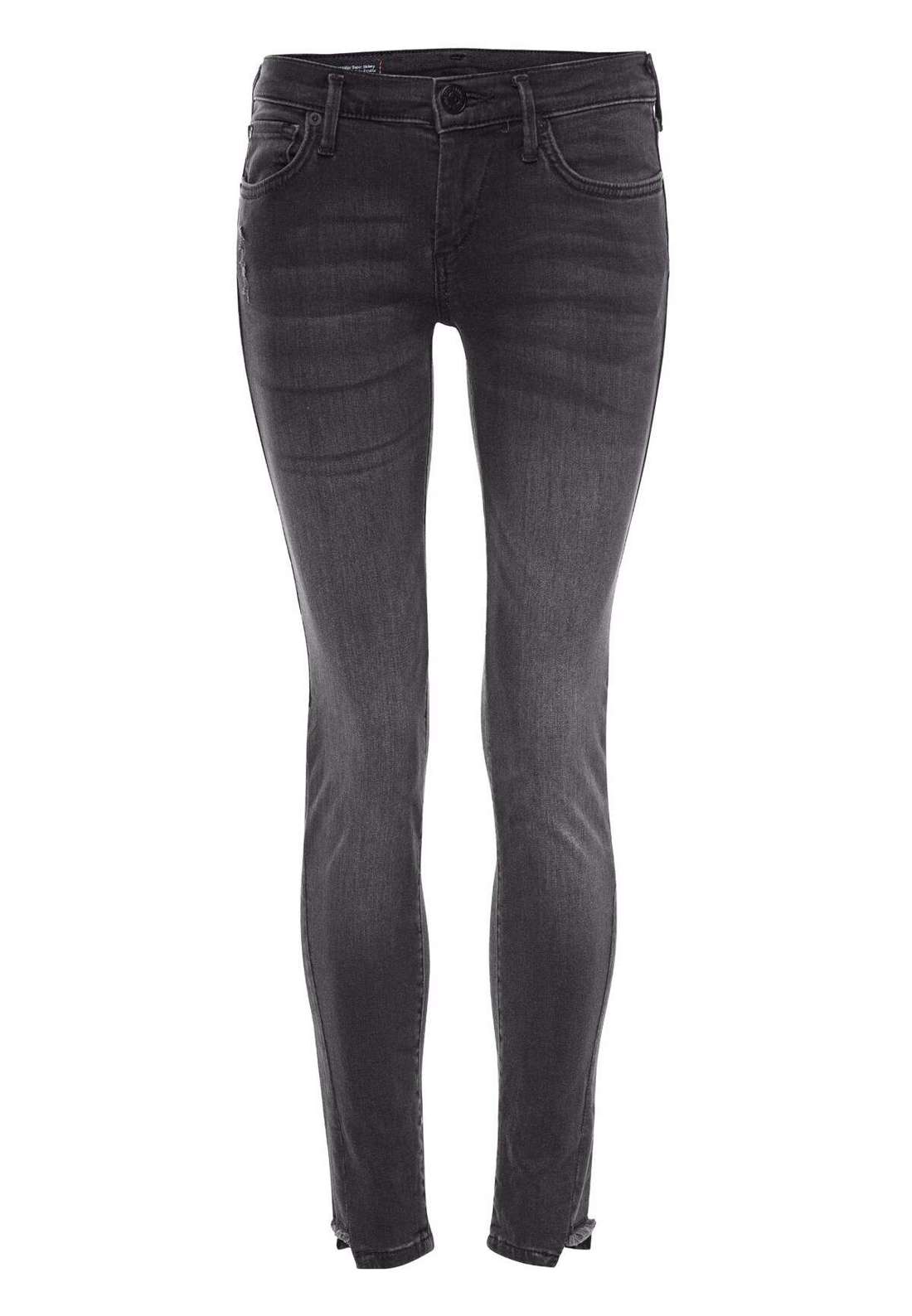 Обычные джинсы