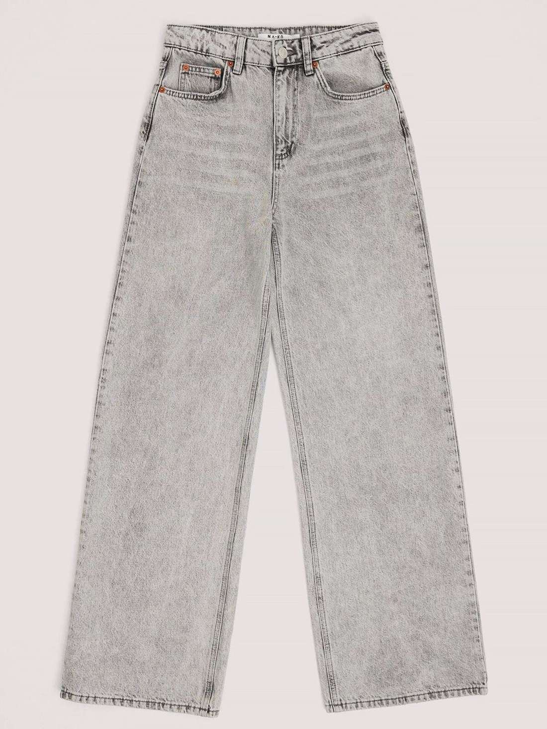 Широкие джинсы