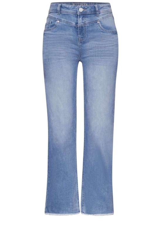 Обычные джинсы