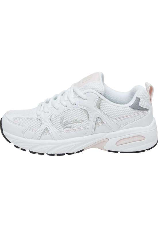 Кроссовки на шнуровке