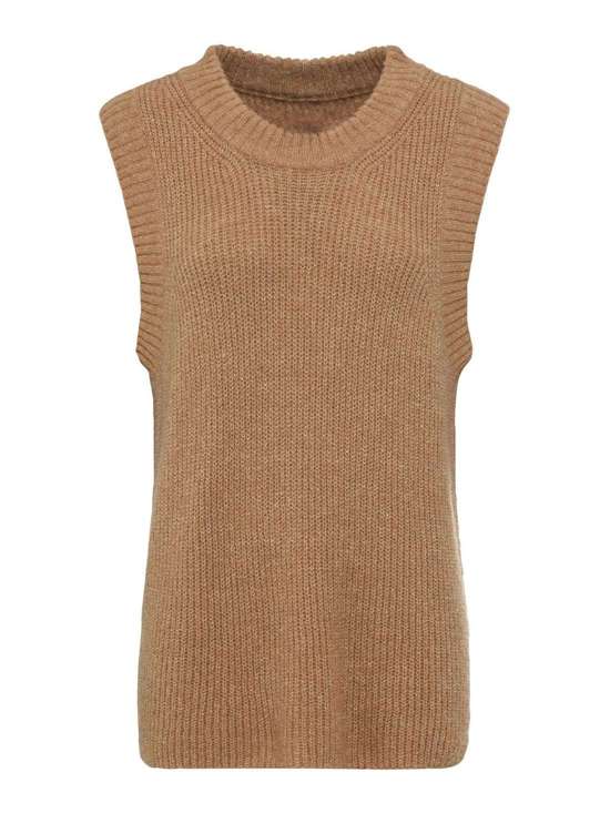 Вязаный жилет