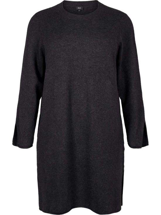 Трикотажное платье