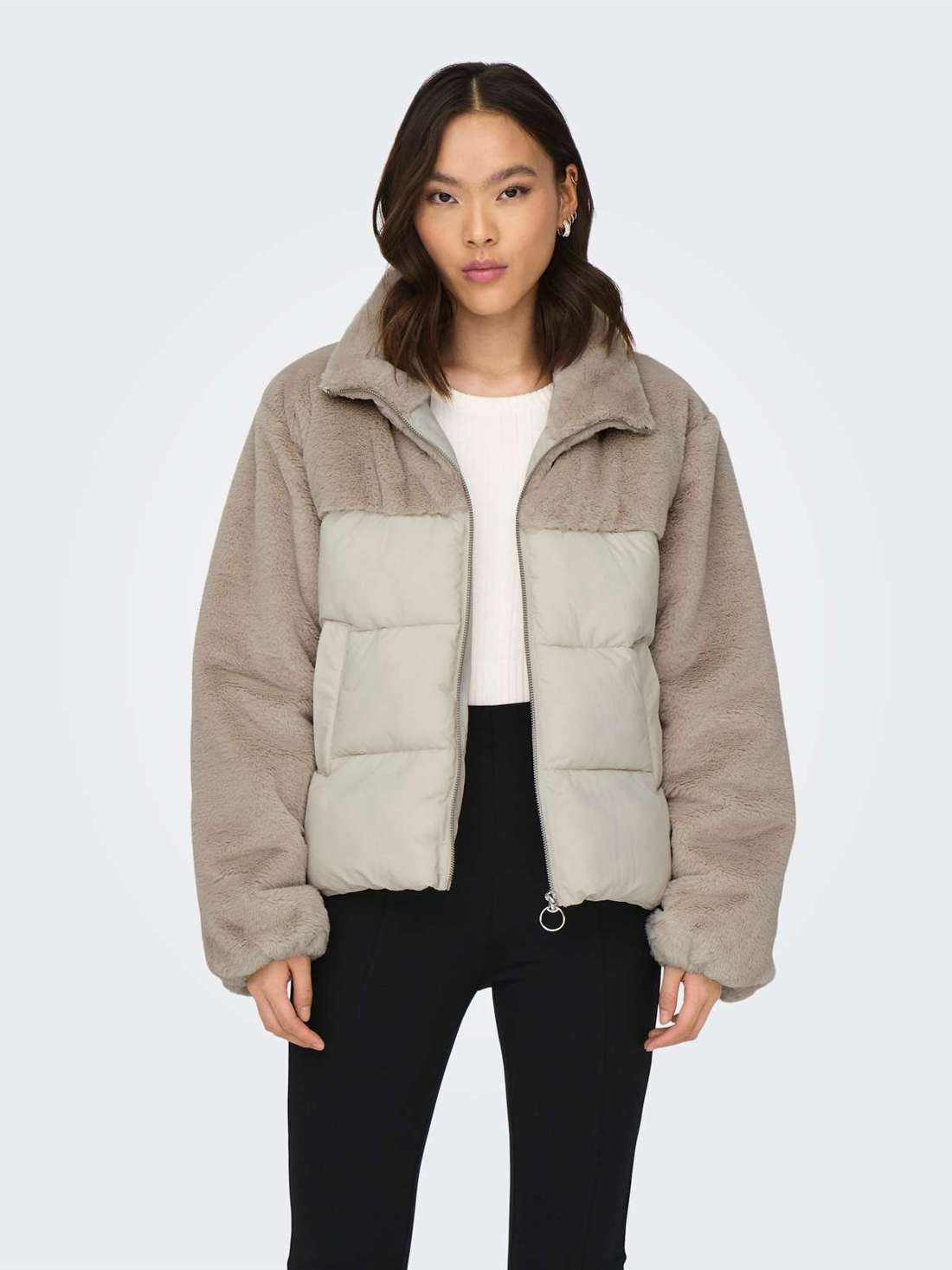 Стеганая куртка ONLWANJA FUR PUFFER MIX JACKET CC OTW