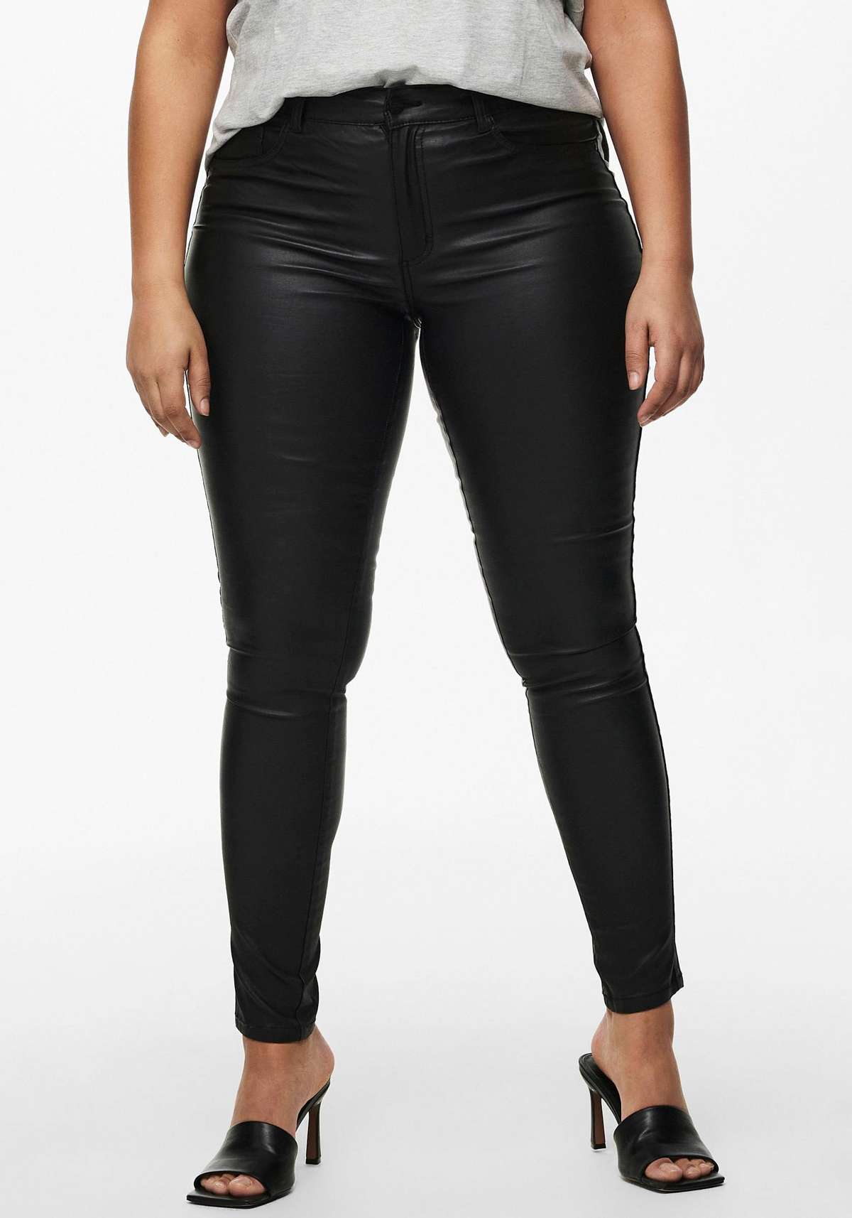 Джинсы скинни с элегантным блестящим покрытием. CARPUNK REG SK COATED PANTS