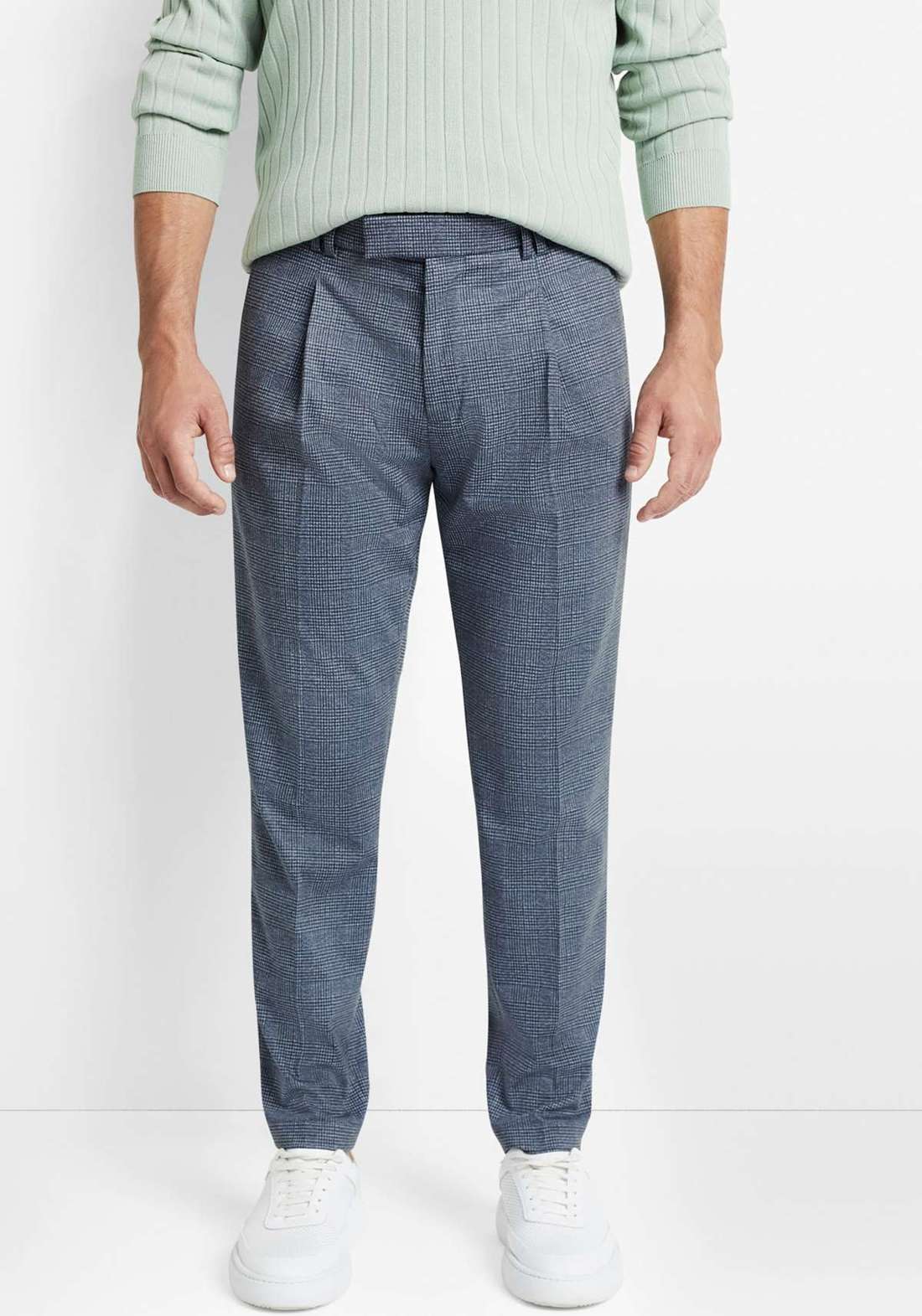 Костюмные брюки в итальянском стиле CISANDO