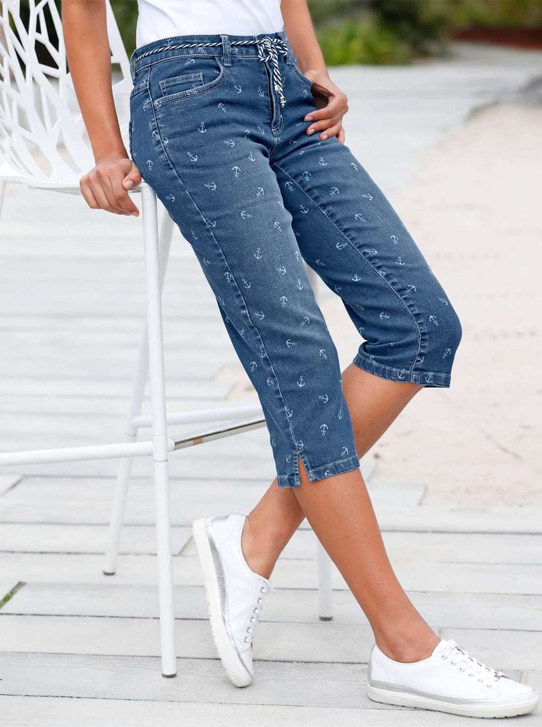 джинсы капри