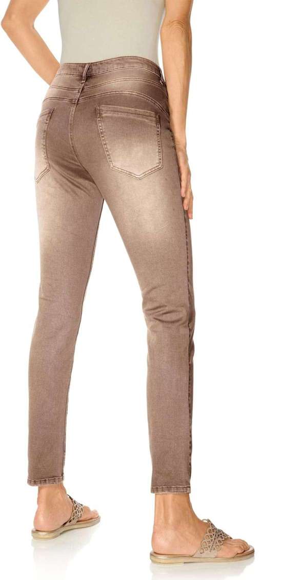 Брюки-бойфренды