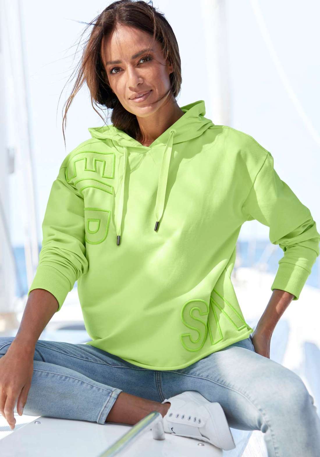 Толстовка с капюшоном и вышитым логотипом Elgin