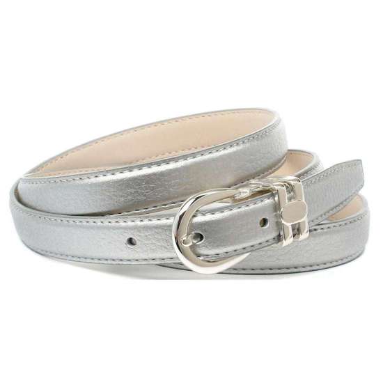 Кожаный ремень узкой формы.