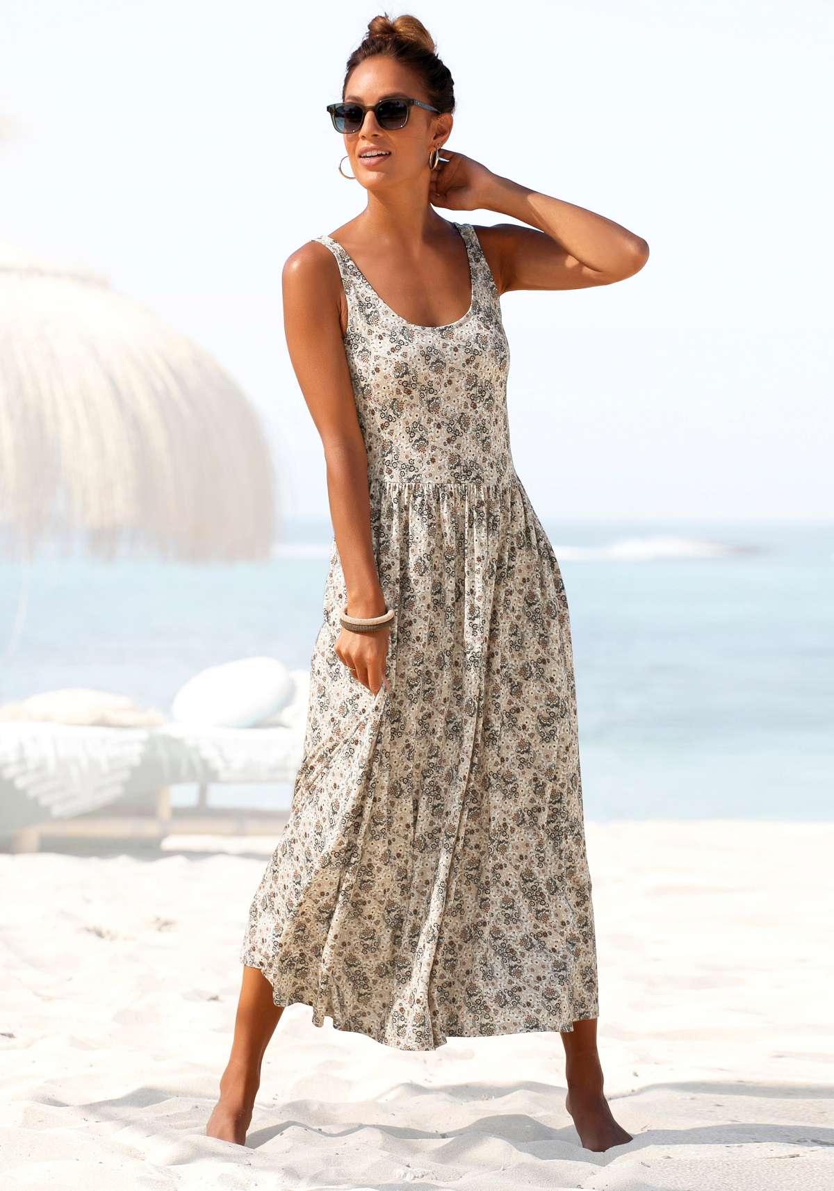 Платье миди, с цветочным принтом, воздушное летнее платье, пляжное платье.