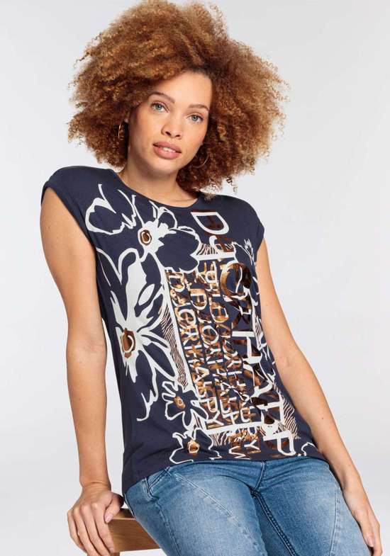 Рубашка с круглым вырезом и крупным принтом спереди с элементами бронзового цвета - НОВАЯ КОЛЛЕКЦИЯ