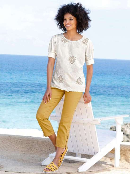 Блузка с короткими рукавами