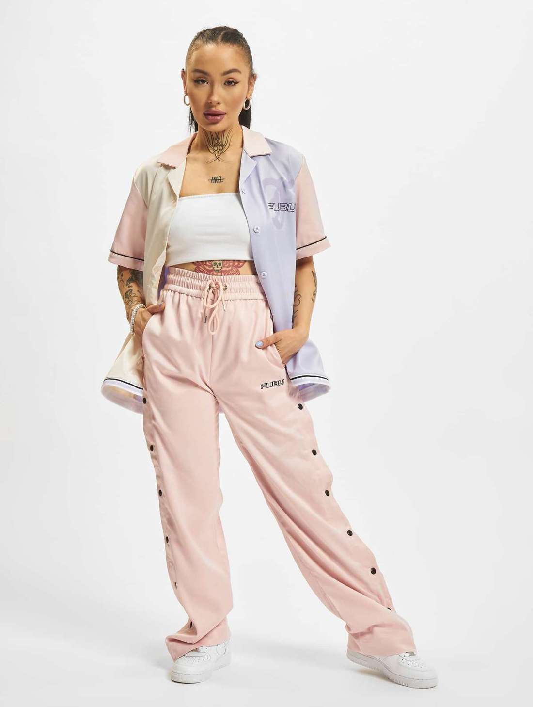 Тканевые брюки Damen FW222-012-1 FUBU Corporate Satin Track Pants