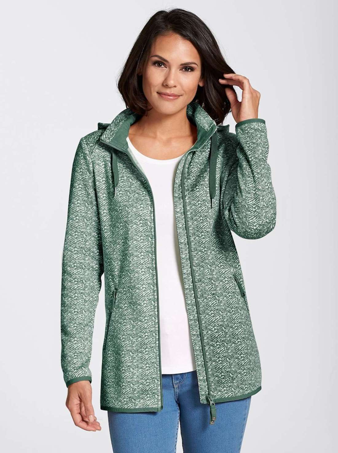 Флисовая куртка с капюшоном