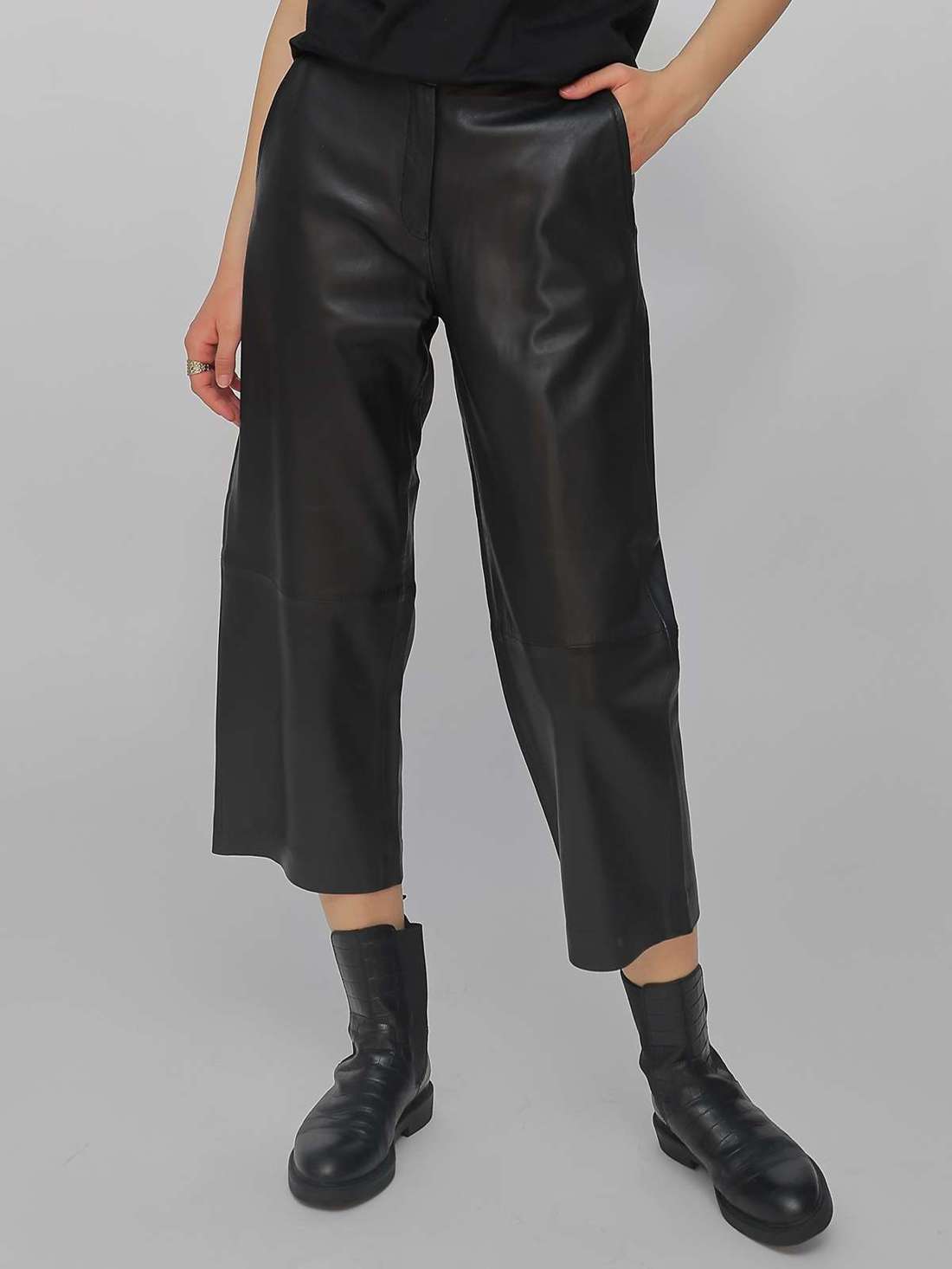 Кожаные брюки 31023629