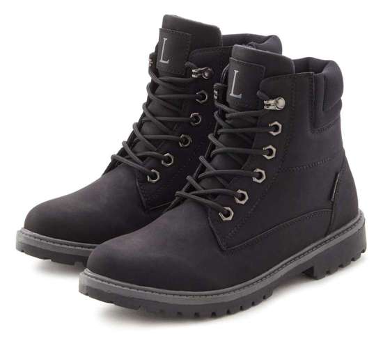 Зимние ботинки на уютной теплой подкладке.