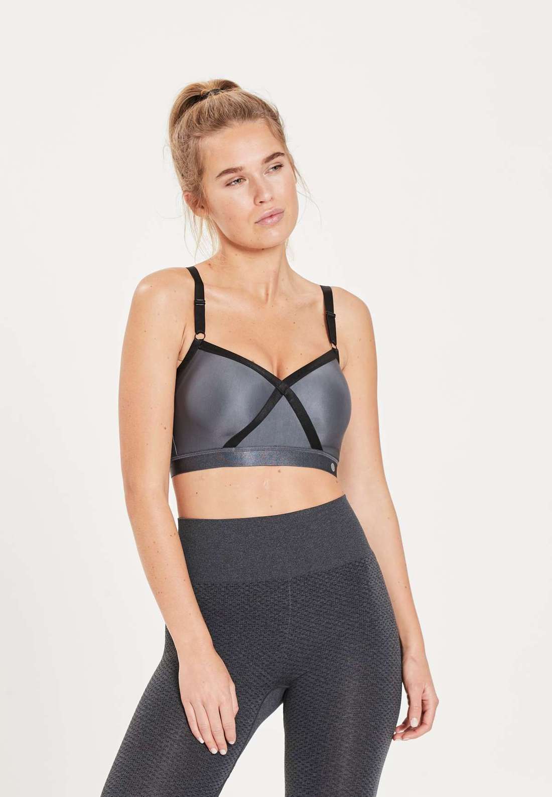 Спортивный бюстгальтер для большей устойчивости Peony