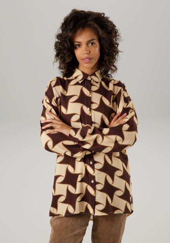 Блузка-рубашка гармоничных цветов