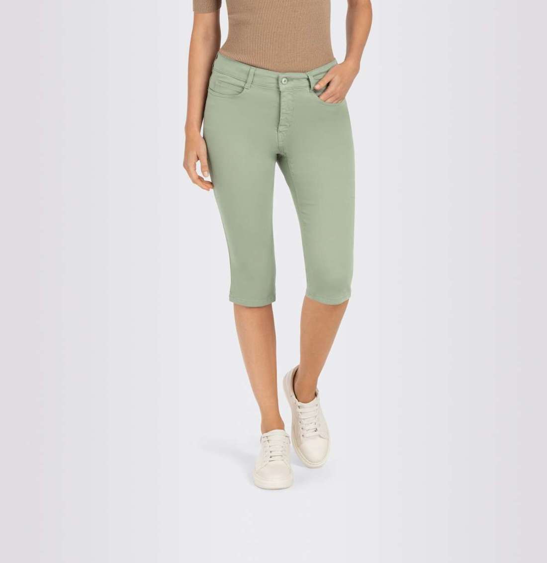 Капри из высокоэластичного денима, моделирующего фигуру. Dream-Sun