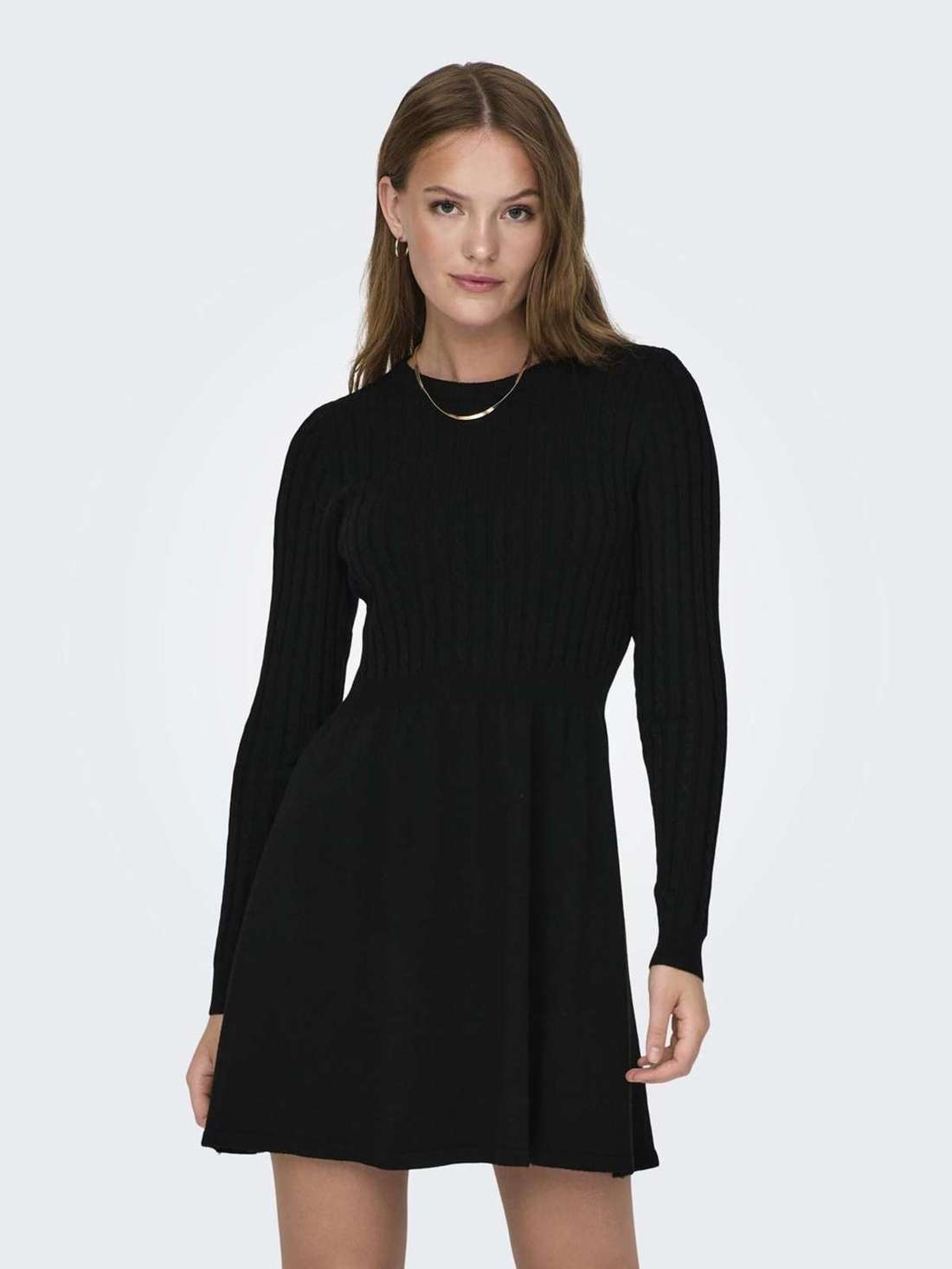 Трикотажное платье ONLFIA LS CABLE DRESS KNT