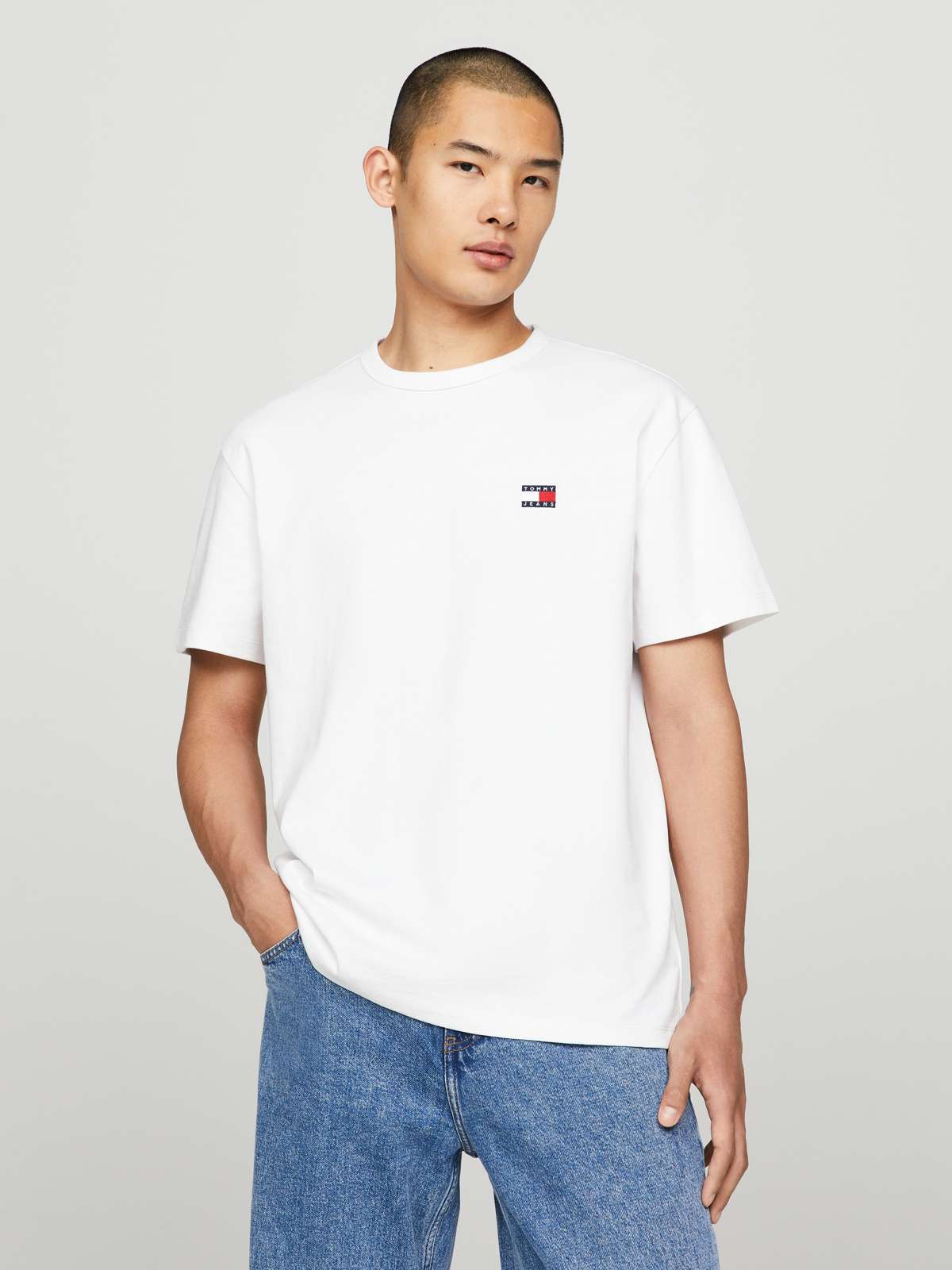 футболка с круглым вырезом TJM REG BADGE TEE EXT