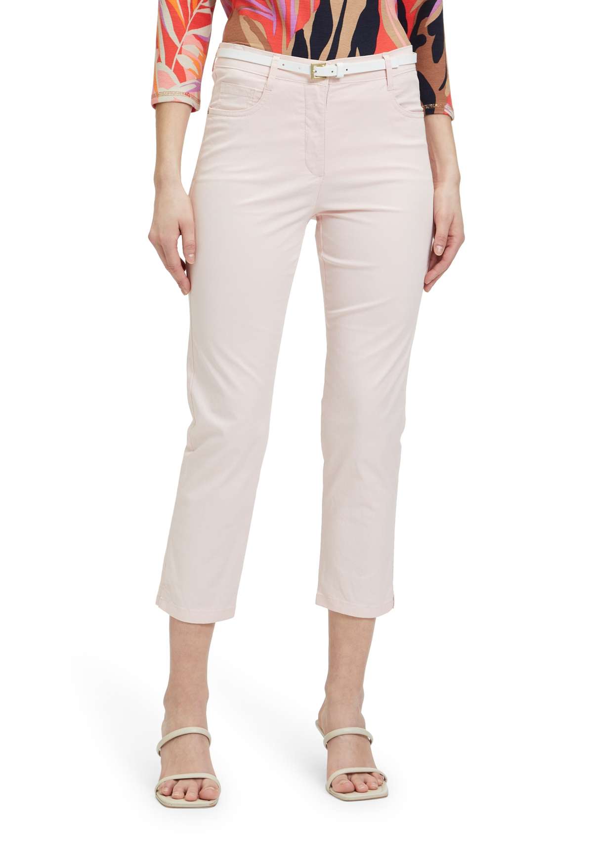 Тканевые брюки Sommerhose mit Gurtel