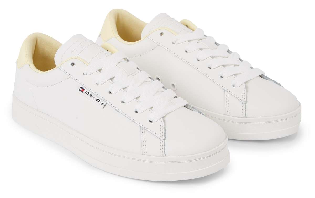 Кроссовки с этикеткой TJW COURT SNEAKER