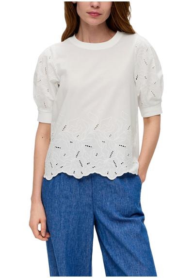 Блузка-рубашка с вышивкой полупрозрачного вида