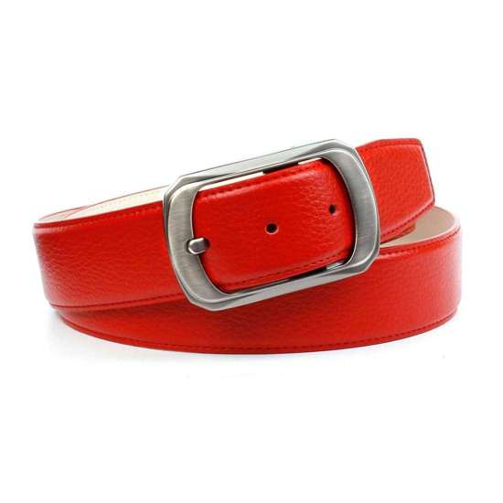 Кожаный ремень с матовой застежкой