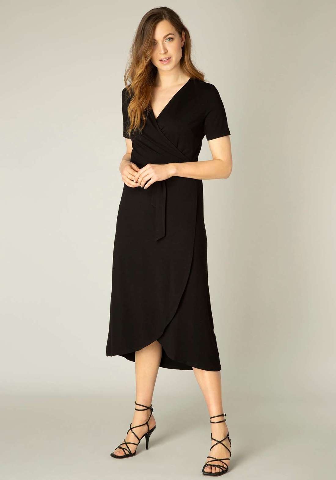 Платье с запахом Yvie