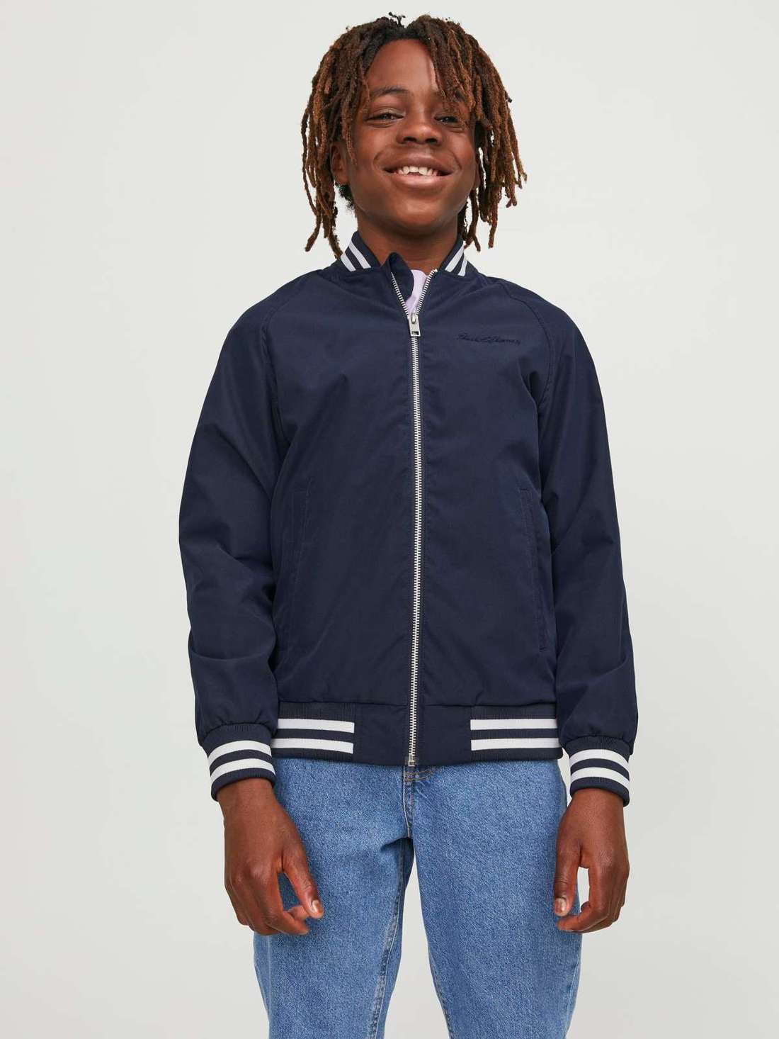 Куртка бомбер