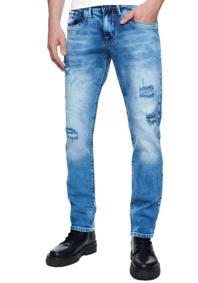 Прямые джинсы с контрастными декоративными швами.