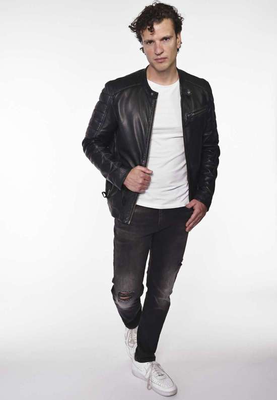 Кожаная куртка 31020248